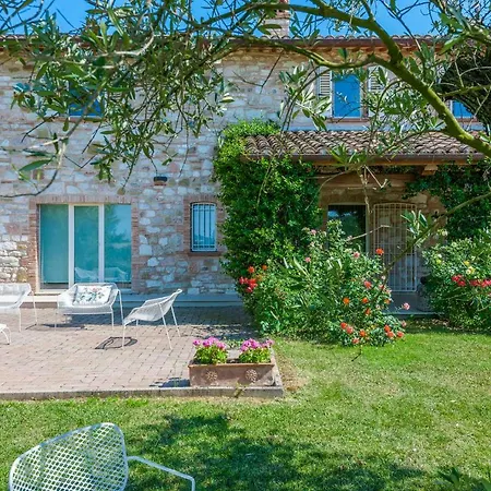 Marcheholiday Delle More * Castelraimondo
